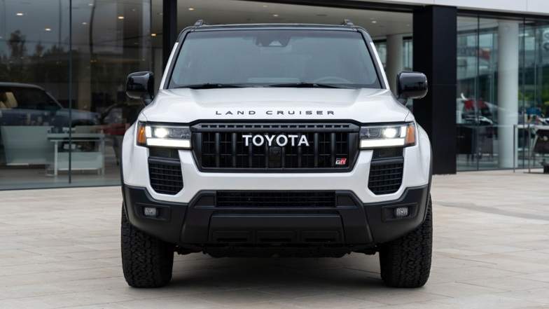 2027 Toyota Land Cruiser Hybrid